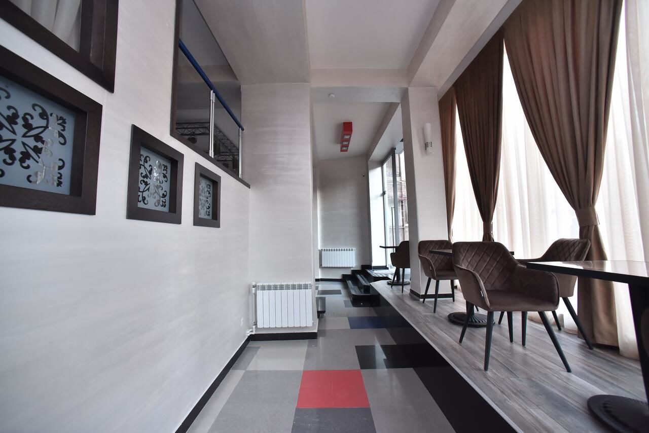Отель Good Hotel Yerevan Ереван-10